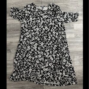 Floral T shirt dress | Super soft | Size : L